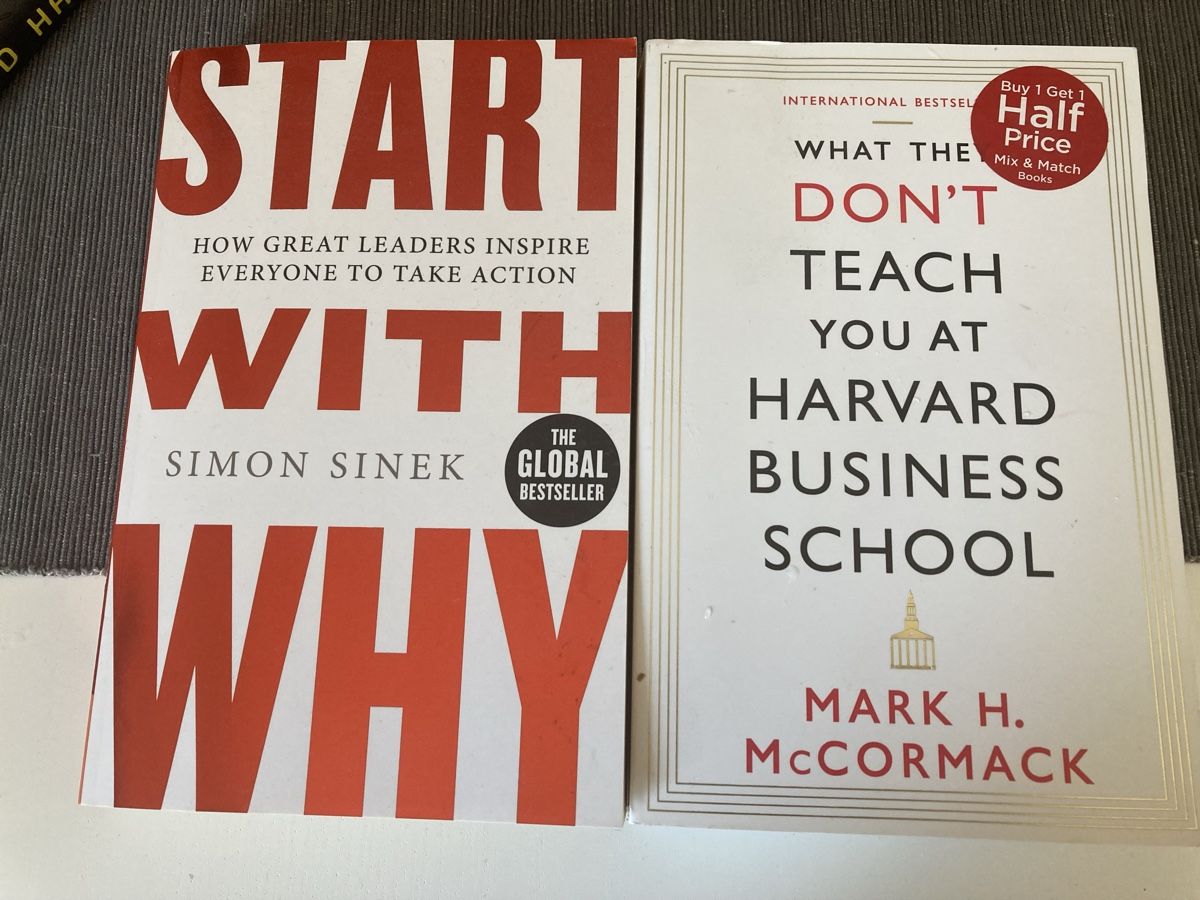 Bücher: 2 Books about leadership - english – Neu (gemäss Beschreibung) aus Bern von man_28fn