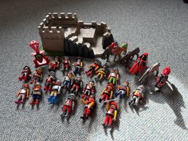 Playmobil Ritterburg Set mit vielen Figuren und Zubehör