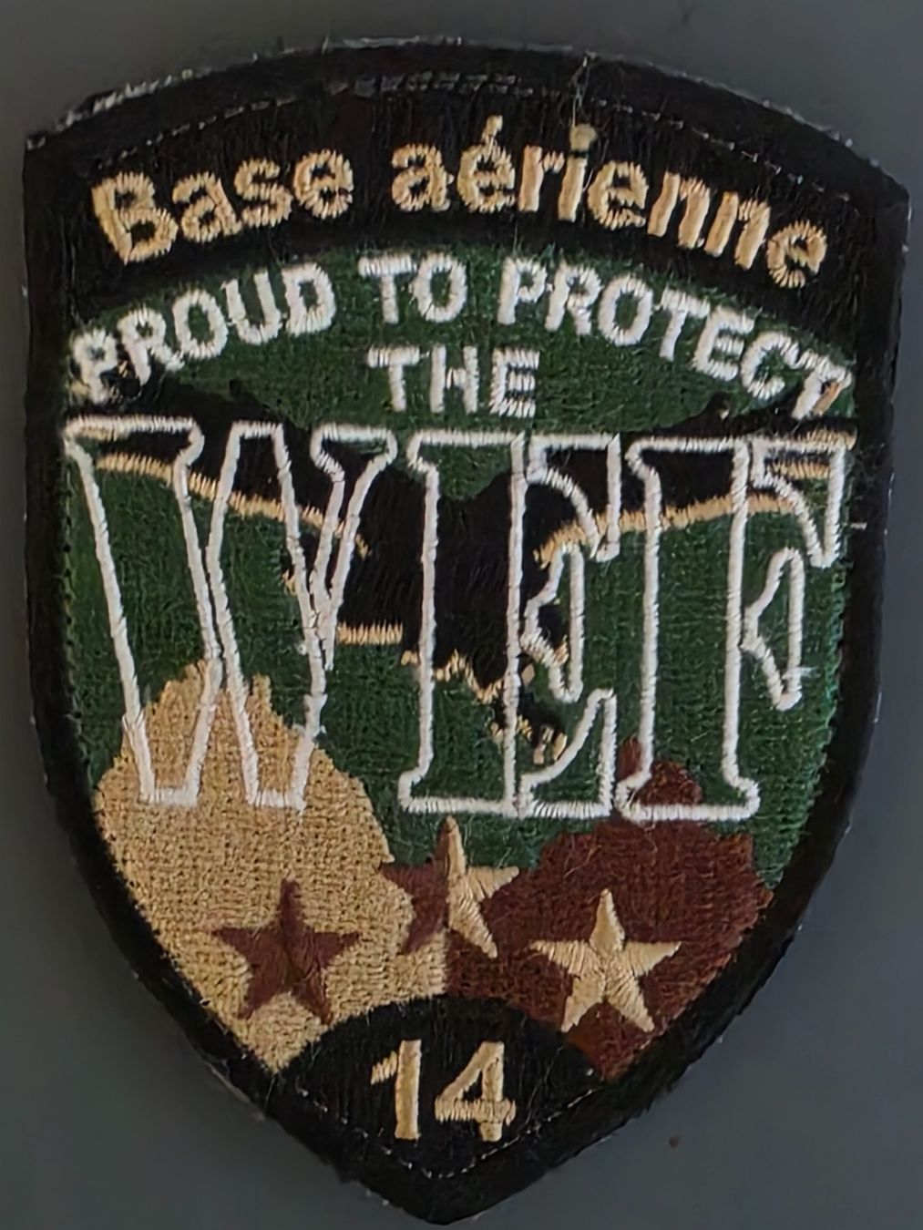Schweizer Armee Plaketten & Abzeichen: Luftwaffe Abzeichen Badge WEF base aérienne 14 Sitten Klett – Neu (gemäss Beschreibung) aus Nyon von freetoys08