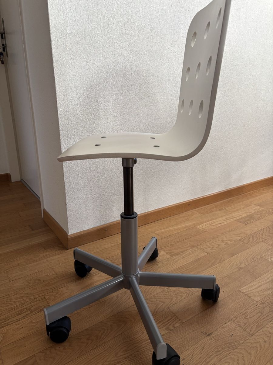Sonstiges zum Lager & Transport: Bürostuhl Rollen Kinder – Gebraucht aus Bülach von mmva01 7