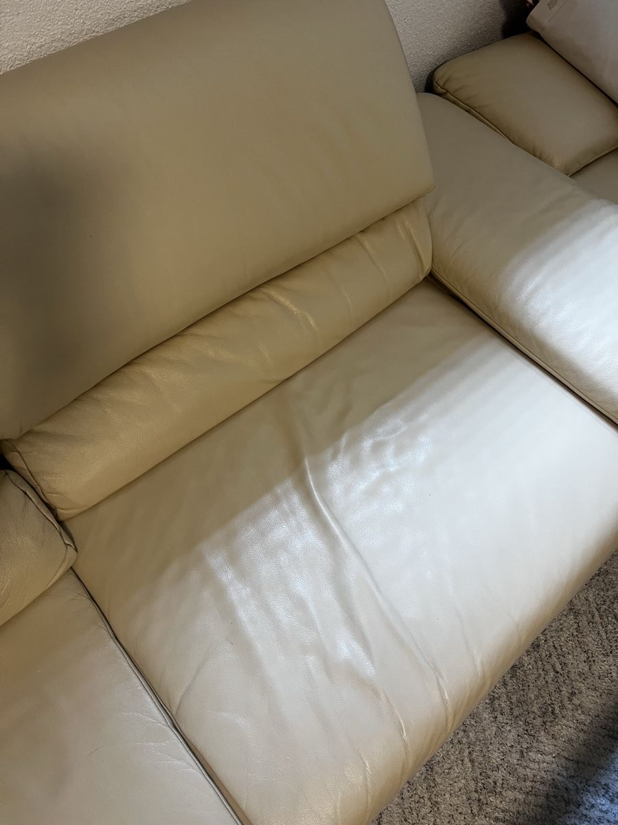 Sofas: Leder Sofa / Couch, hell beige – Gebraucht aus Oensingen von lau_6z7v 2