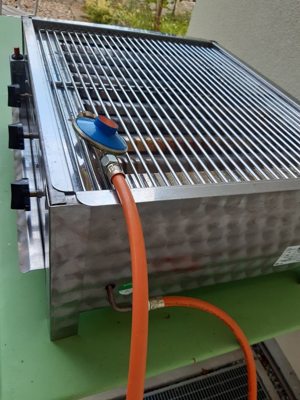 Griglie: Gas Grill Gasbräter 3-flammig – Usato da Baden venduto da miraculyx 3