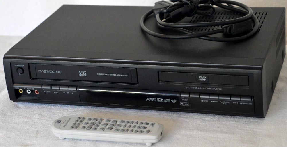 Combo DVD VHS Daewoo BF9211S Kaufen auf Ricardo
