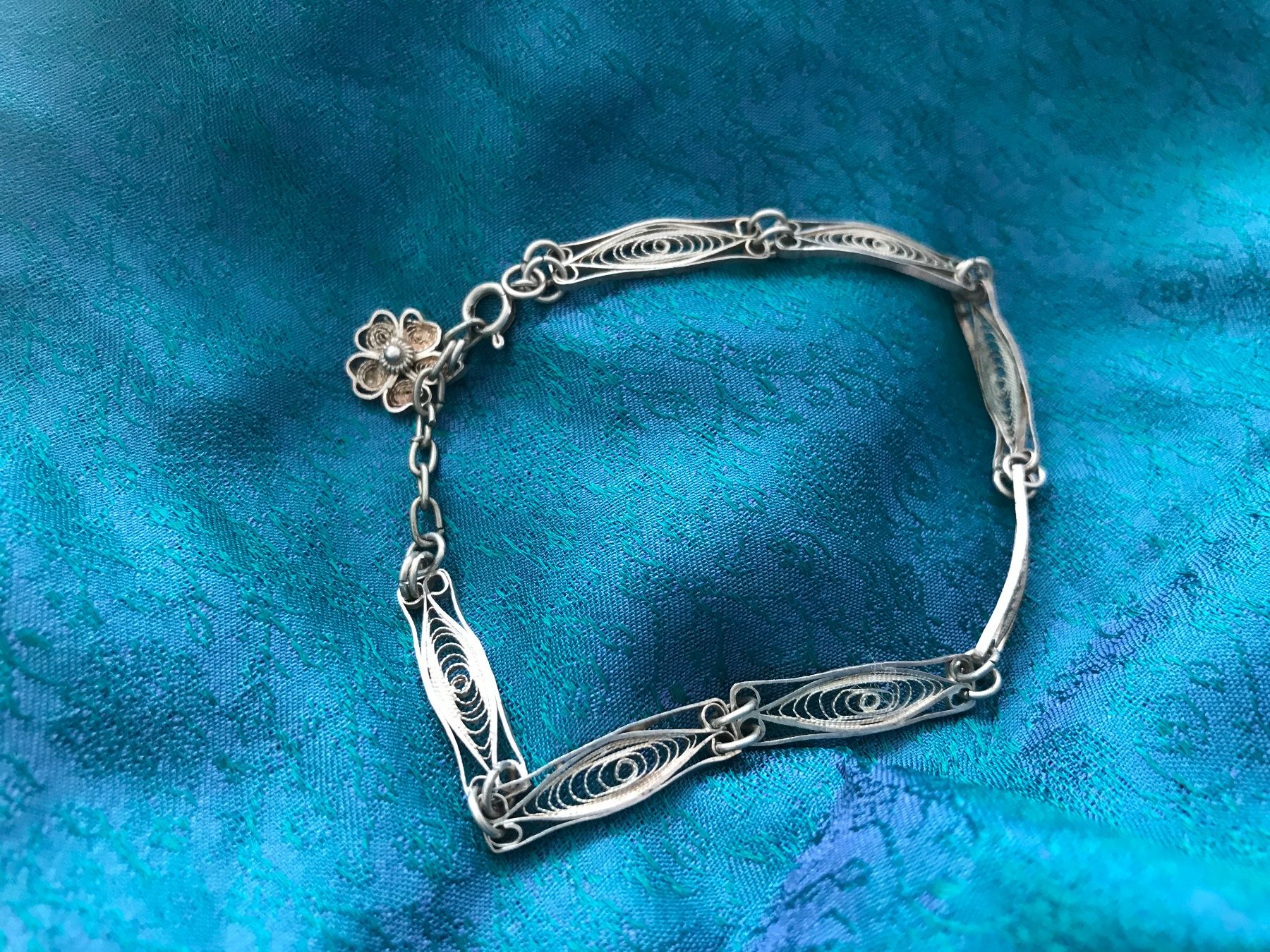 Armbänder & -reifen: Silber Armband mit Kleeblatt – Gebraucht aus Wettingen von Andres54