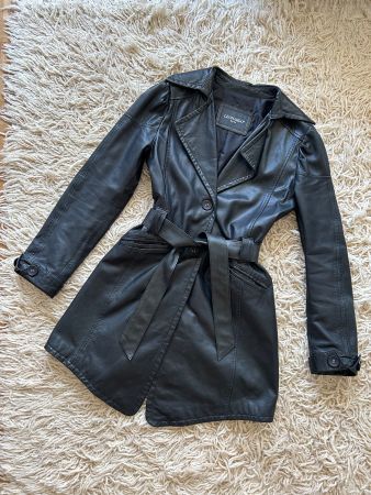Leonardo vintage black leather jacket (XL/oversized S-M)