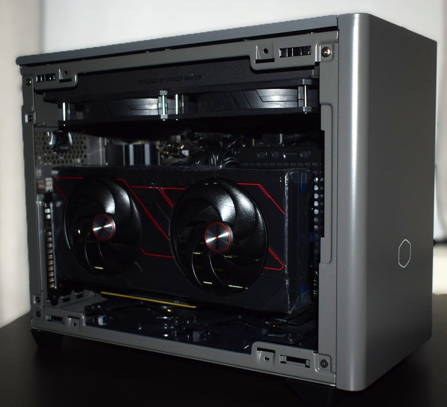 Mini Gaming PC – Ryzen 5 7600X – RX 9070 Pulse – 2.5 TB SSD (Gebraucht ...