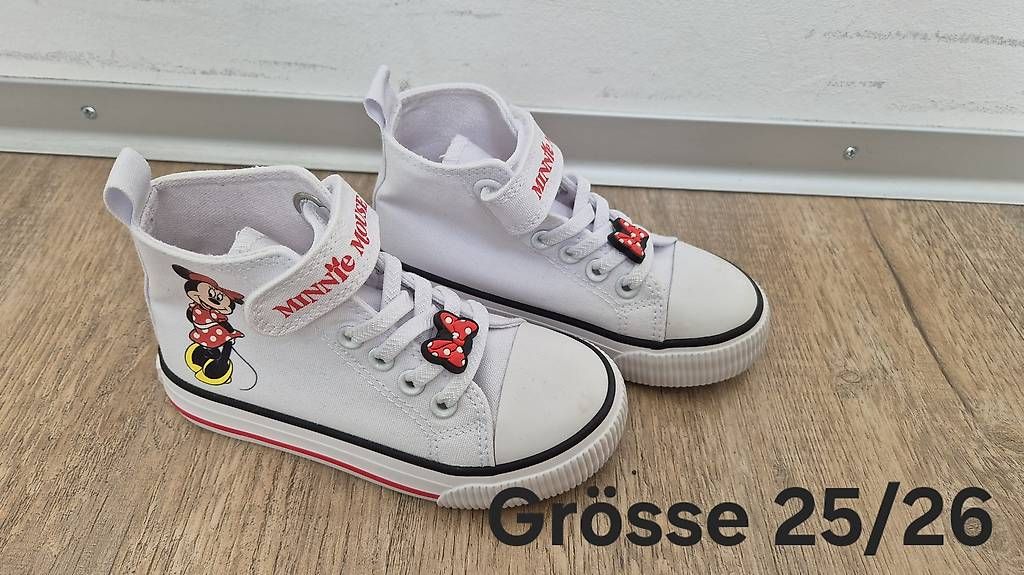 Schuhe für Mädchen: Kinderschuhe grösse 25 – Gebraucht aus Immensee von ser_8529 2