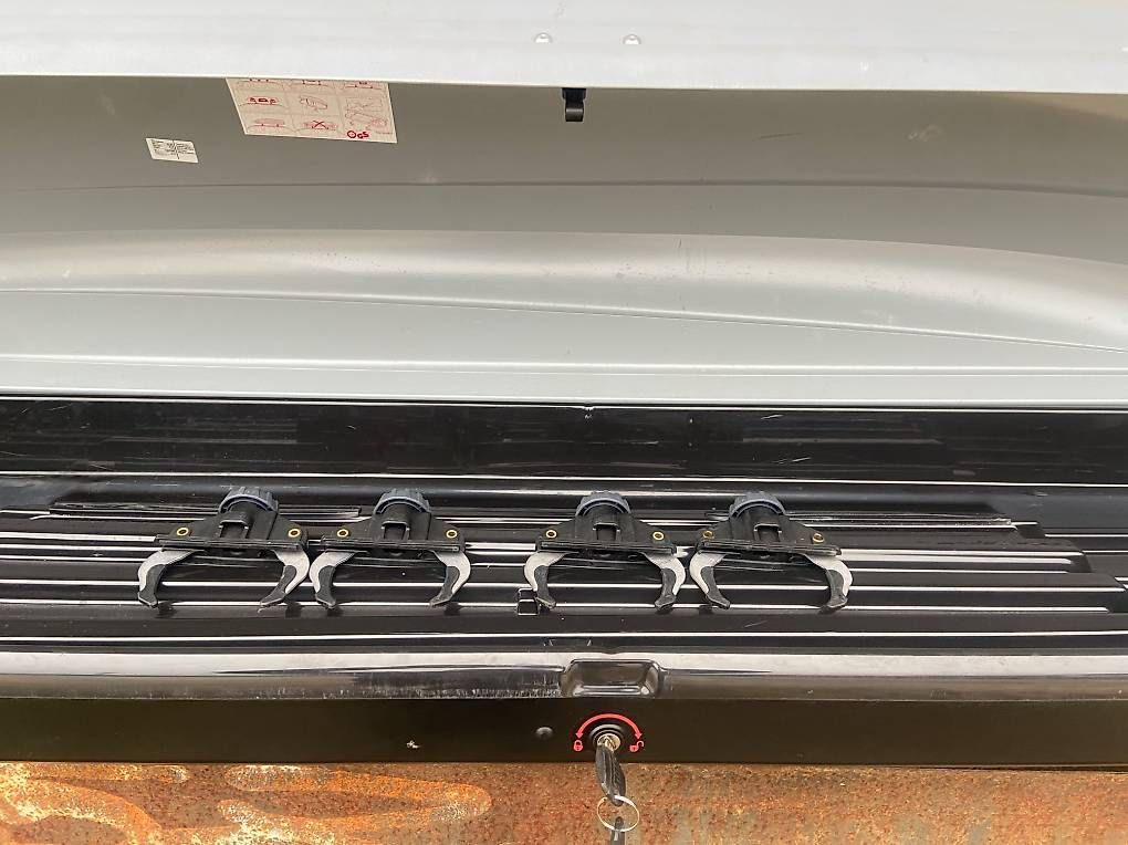Box da tetto: XL Thule Pacific 200 mit oder ohne Dachträger – Usato da Leuzigen venduto da Doppelrad 5