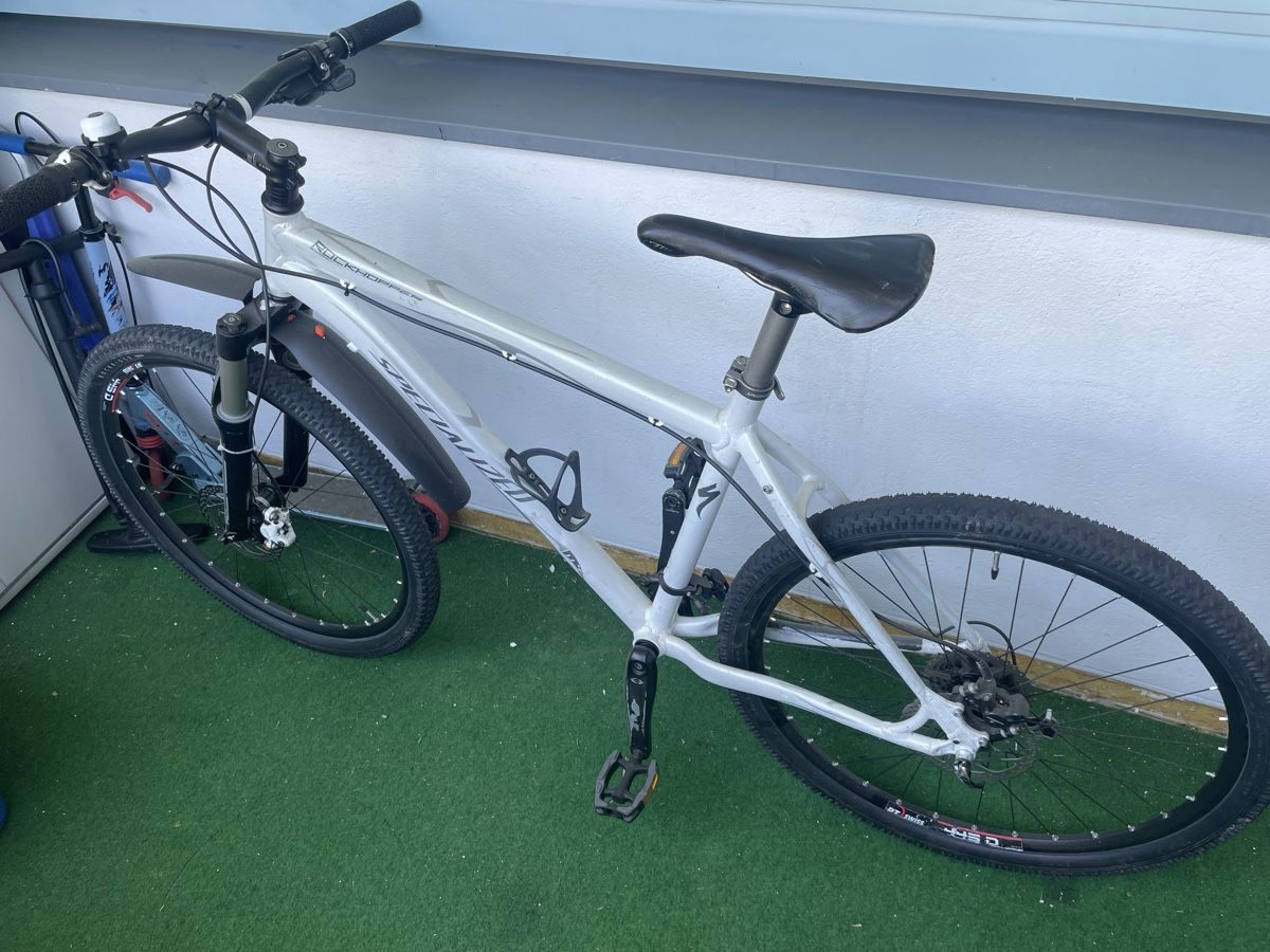 Specialized Vélos: Vélo Specialized Hardrock – D'occasion à Genève par gil_mzg8 1