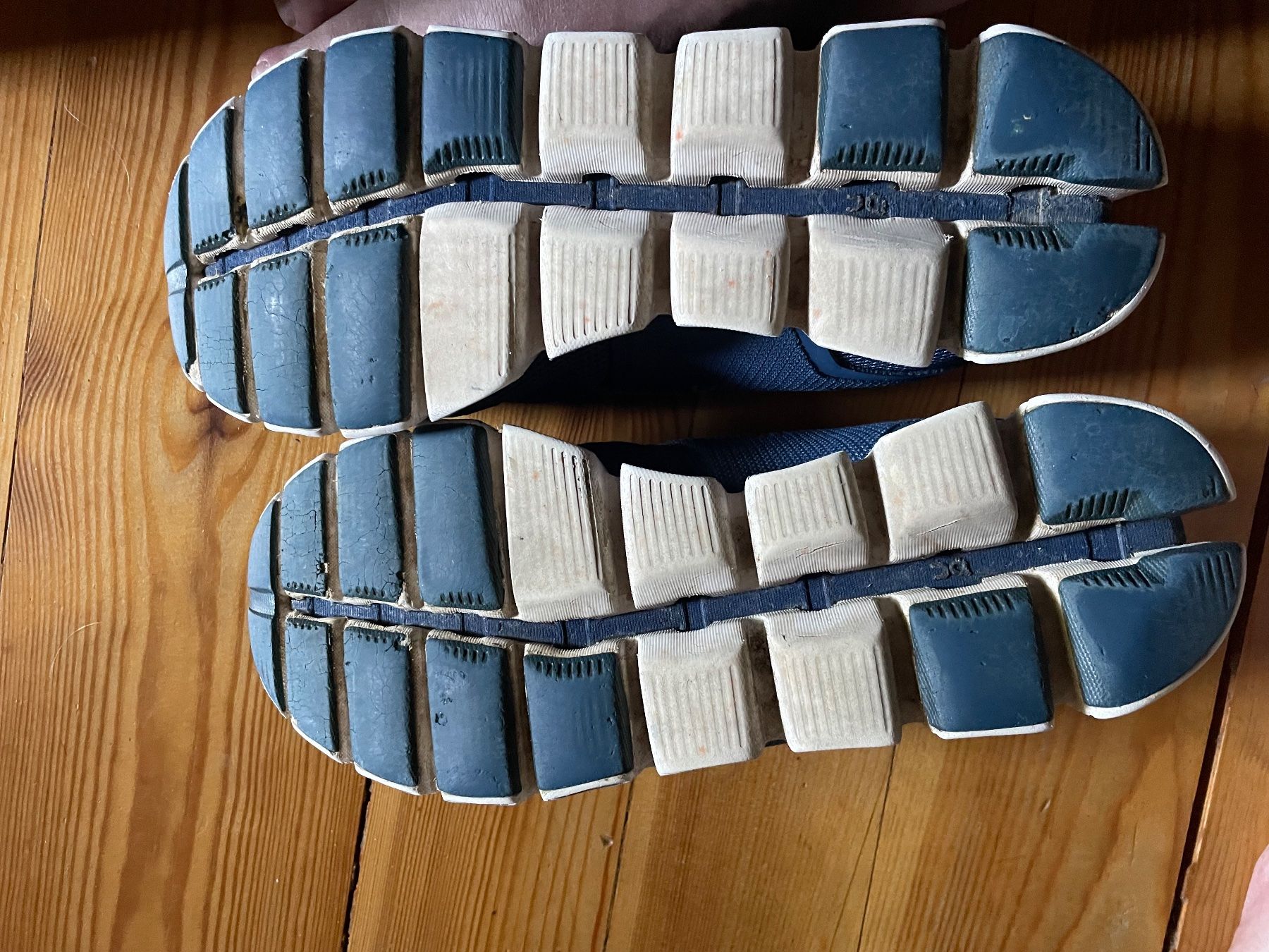 On Scarpe da uomo: On Cloud 41 – Usato da Uesslingen venduto da Joska 2