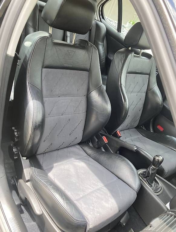 Cupra Automobili: Seat leon cupra 4   2.8 motor  vr6 4x4 – Nuovo e nell'imballaggio originale da Zürich venduto da Export917 3