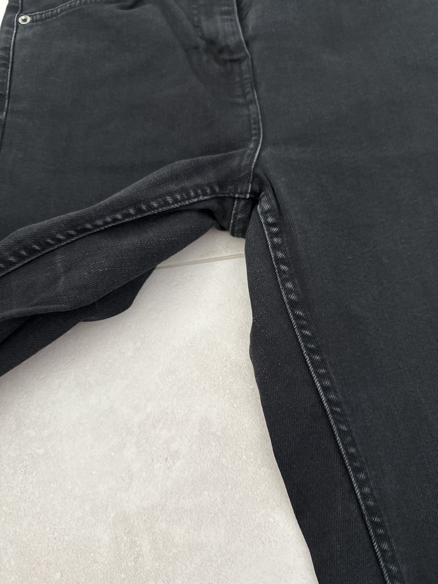 Jeans: Schwarze Damen Jeans Oasis Gr. 40 – Usato da Zug venduto da Hehe 3