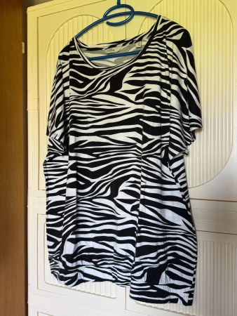 Damen T-Shirt Tchibo schwarz weiss Grösse 48/50 von Tchibo
