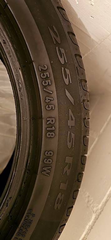 Pneumatici & Ruote complete: 4x Pirelli P7 255 45 18 – Usato da Binz venduto da Sp3cPT