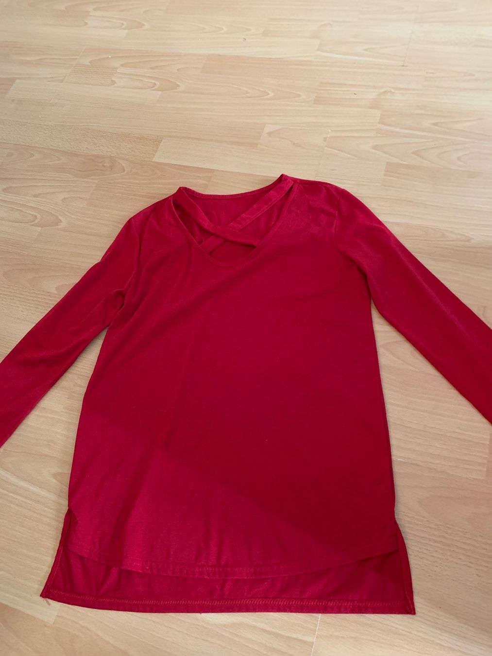 Pulls & Sweat-shirts: Joli pull rouge taille S – D'occasion à MEYRIN par Gwendo10