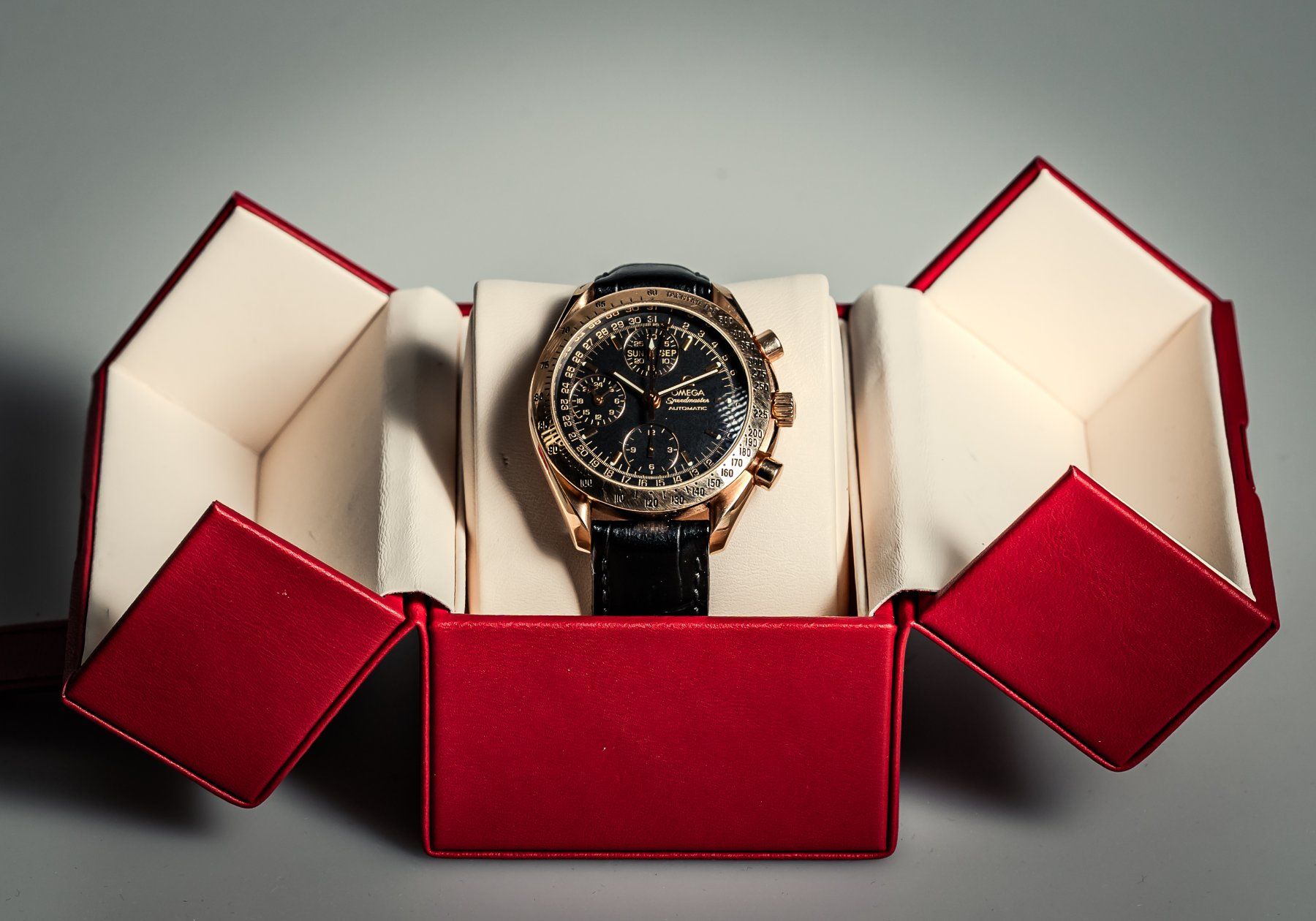 Omega Orologi: Omega Speedmaster Day Date Rosegold – Usato da Uster venduto da Imperial_Trading