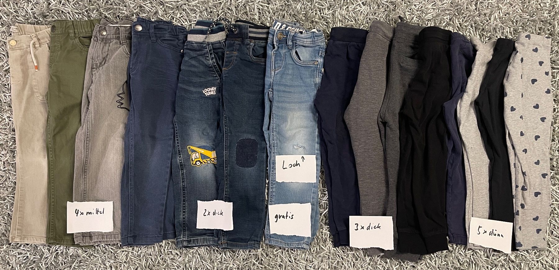Kleiderpakete & -sets: 67-teilig Kleiderset 104 Junge – Gebraucht aus Schwarzenbach SG von Maniru 2