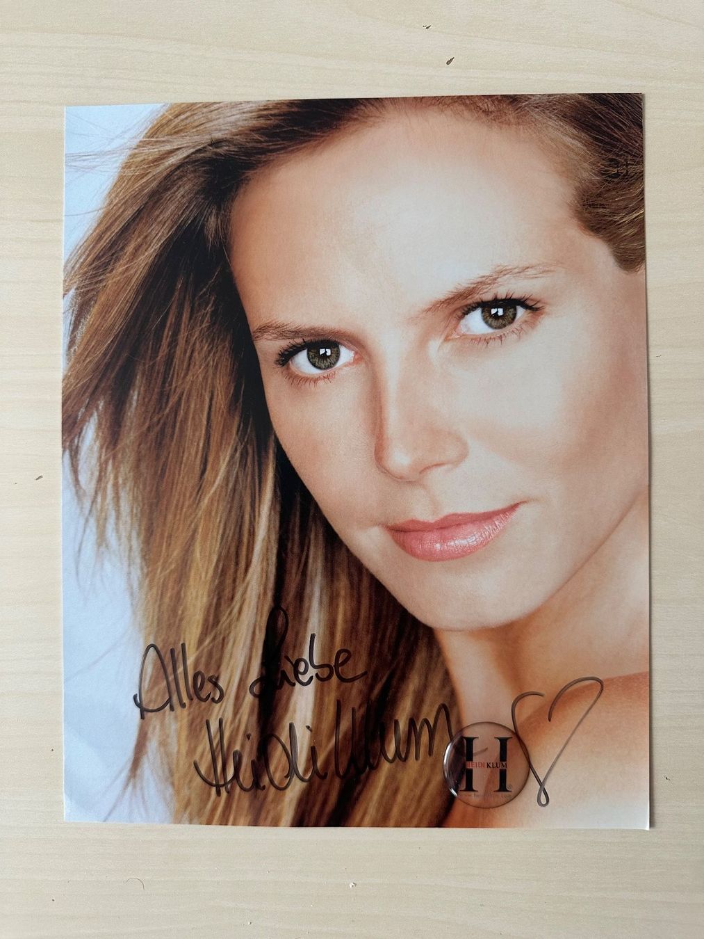 Autografi: Heidi Klum Autogramm mit Siegel – Usato da Bülach venduto da Jubet