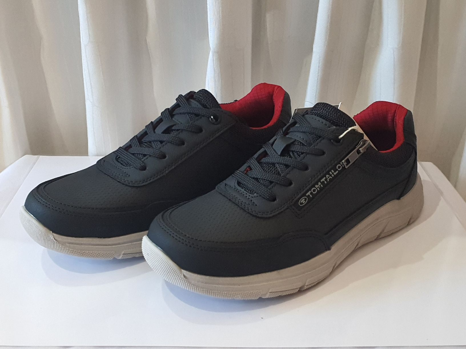 Tom Tailor Scarpe da uomo: Gr. 40 - Tom Tailor Sneaker, Neu – Nuovo e nell'imballaggio originale da Nürensdorf venduto da sal_g2bz
