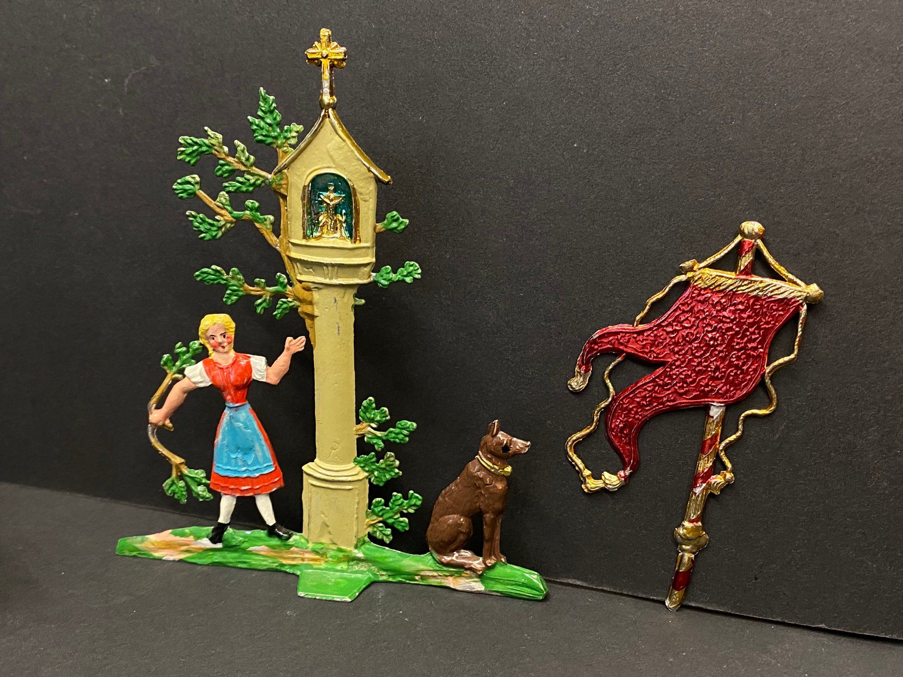 Statuette: Vintage Seltene Flachbleifiguren Set aus Anni Schweizer – Usato da Schaffhausen venduto da vintageville 7