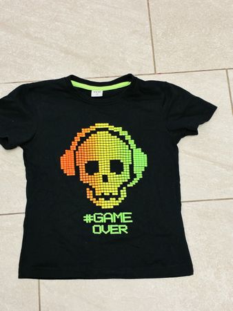 T-Shirt YFK schwarz Motiv Game Over Grösse 128