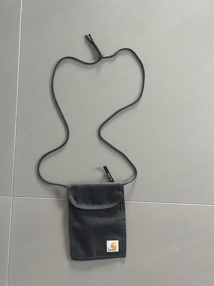 Altro in  Abbigliamento & Accessori: carhartt - umhängetasche – Usato da Ostermundigen venduto da nils.mani 2