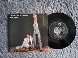 ORAN JUICE JONES      THE RAIN     7NER SINGLE