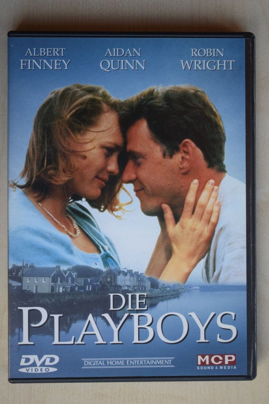 Alle DVDs: DIE PLAYBOYS (62) – Gebraucht aus Reutigen von DONDON55