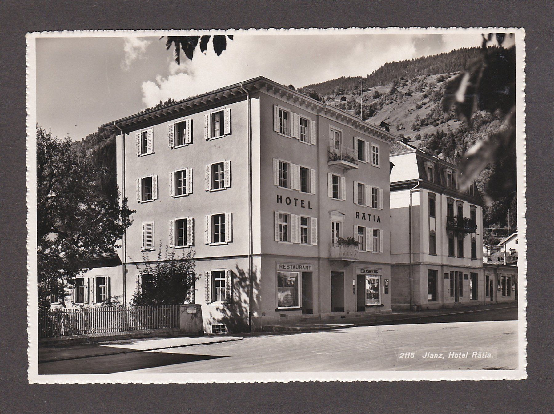 Cartoline postali: ILANZ - Hotel Rätia – Usato da Reiden venduto da cinfis