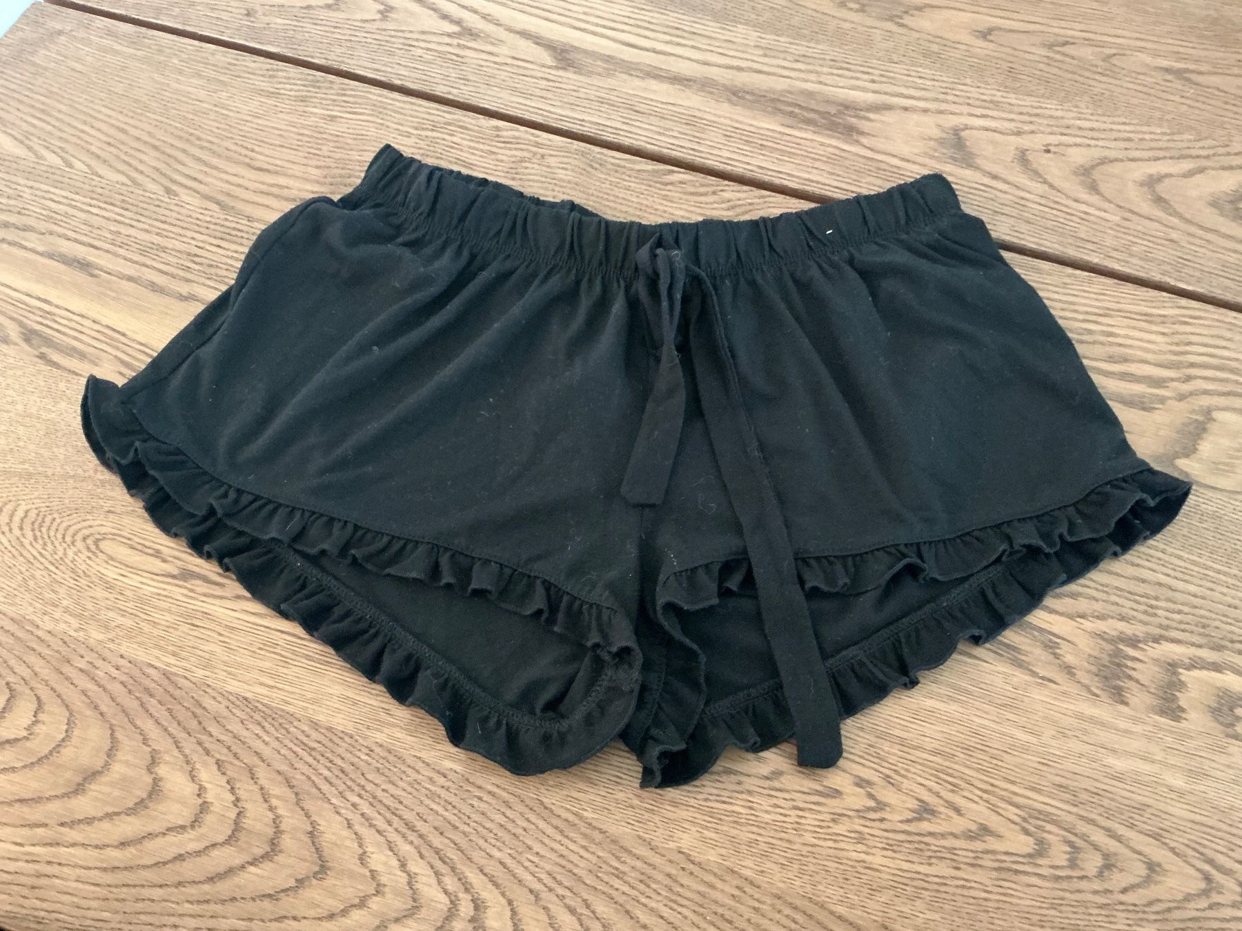 Negligees & Pigiami: Schwarze Pyjama Shorts Gr.M – Usato da Würenlos venduto da Tina48 1