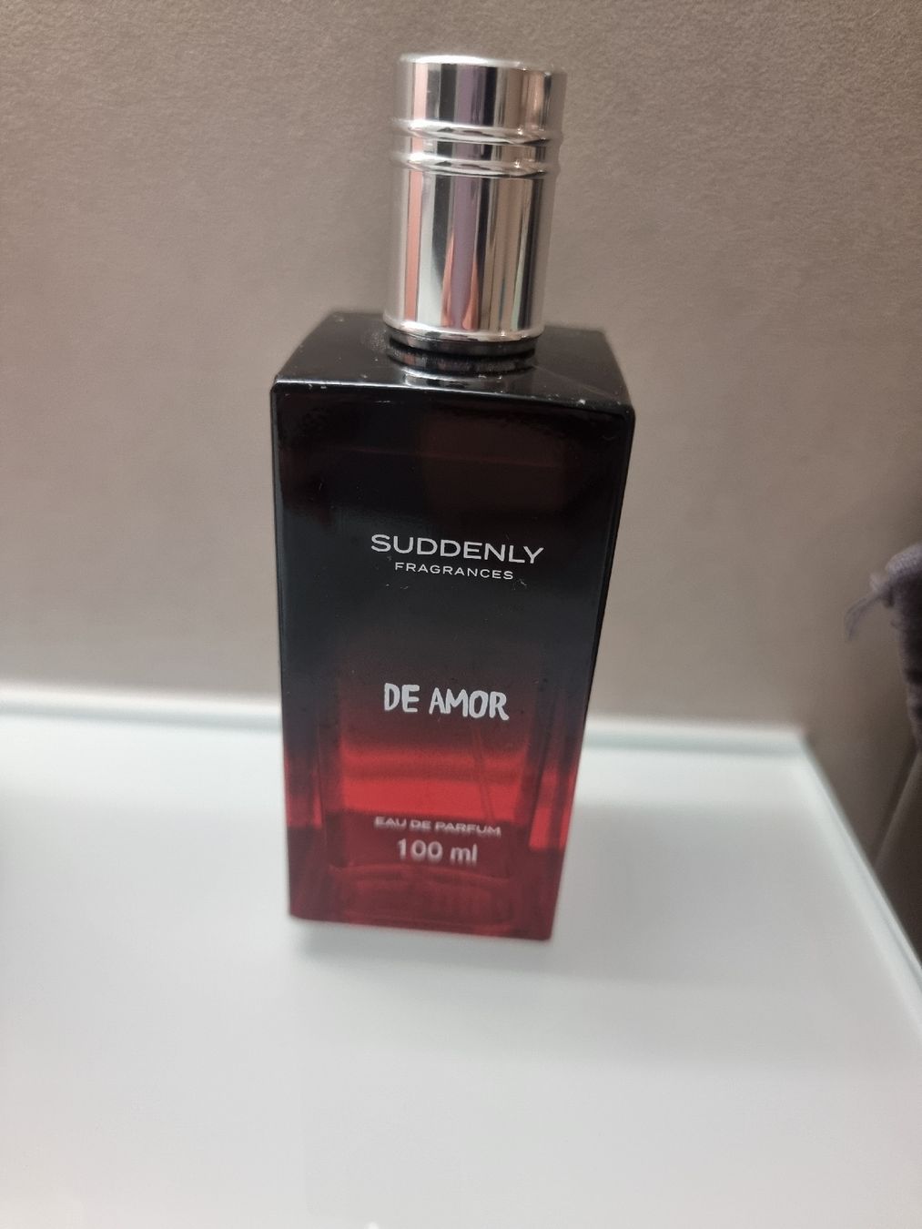 Profumi & Eau de Toilette: Suddendly de Amor Parfum – Usato da Menziken venduto da torretto85