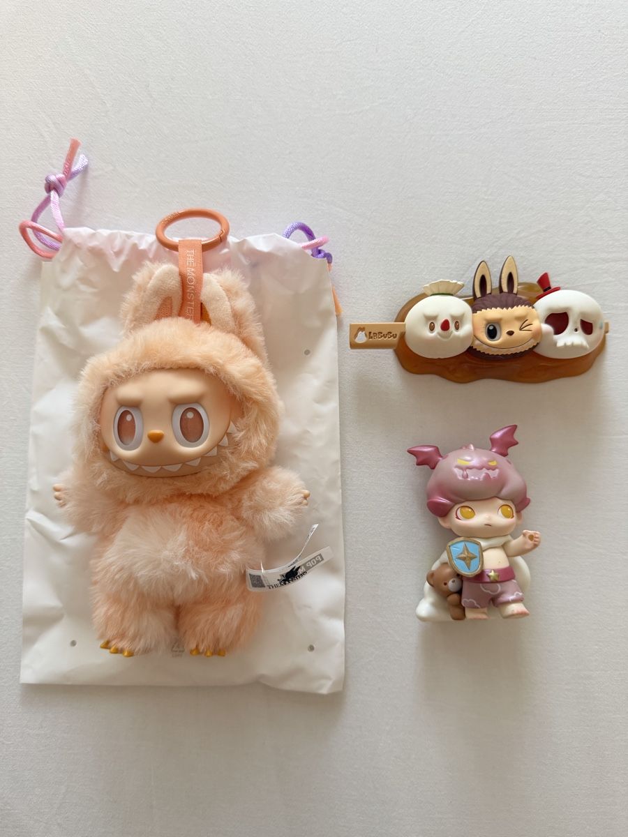 Pop Mart Statuette: 3 figurines - LABUBU - DIMOO - the Monsters – Nuovo (secondo la descrizione) da Concise venduto da Lae99