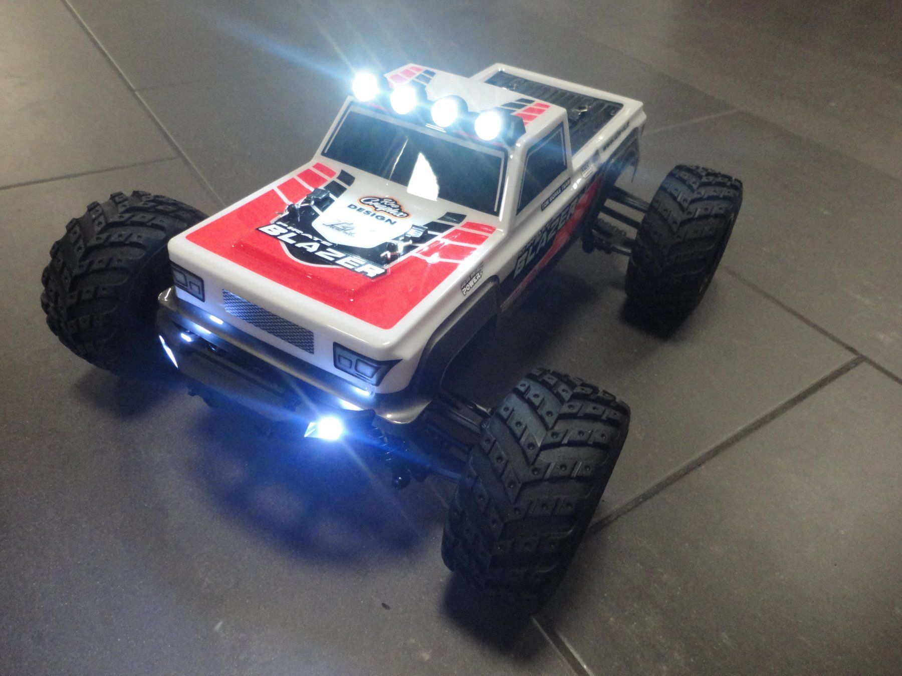 Modellismo RC: 4WD Pic Up Komplettset NEU – Nuovo e nell'imballaggio originale da Horgen venduto da RcModell