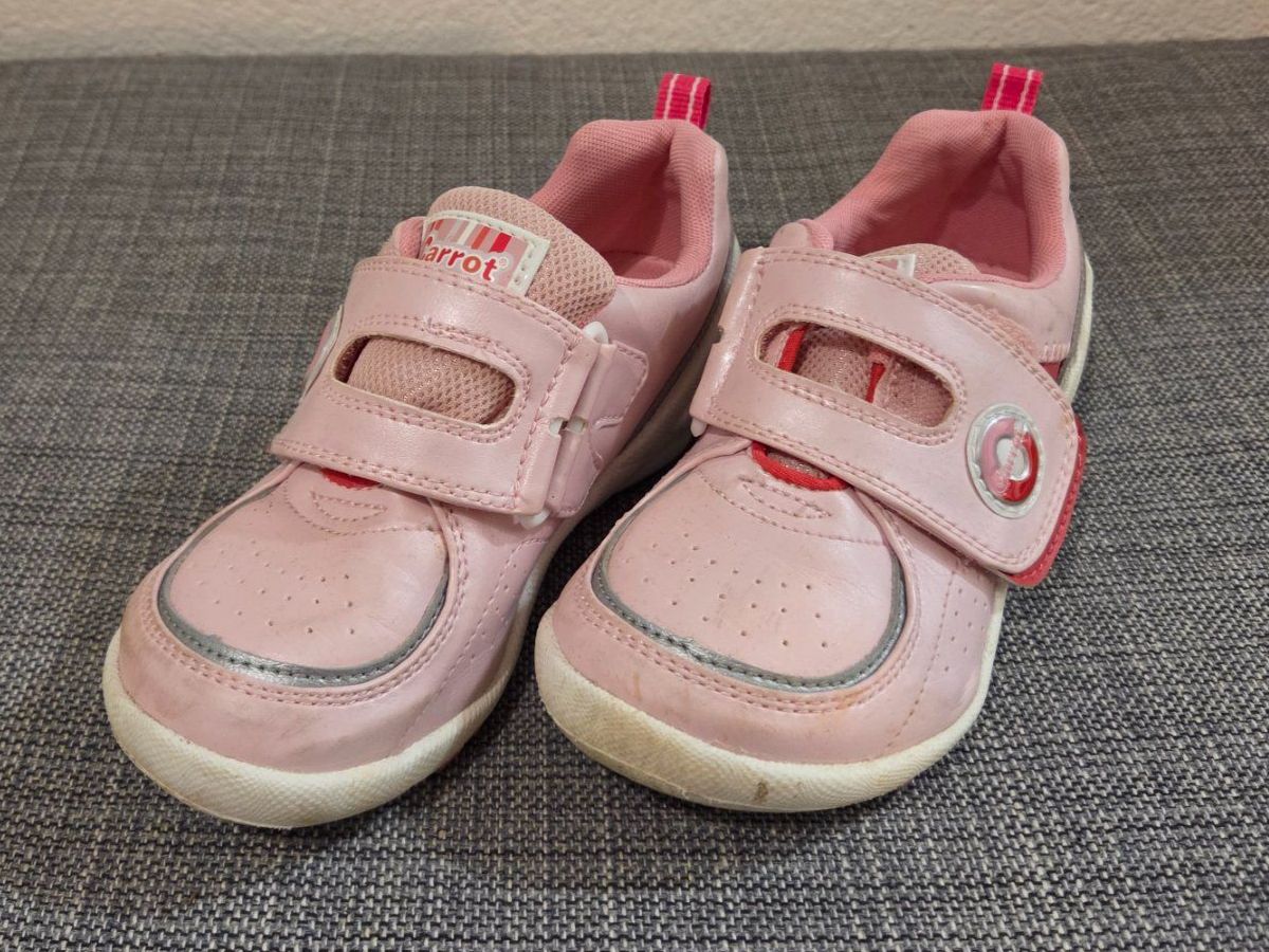 Superfit Scarpe per ragazze: 2 Paar Kinder Turnschuhe Grösse 30 – Usato da Thun venduto da el_gnom 4