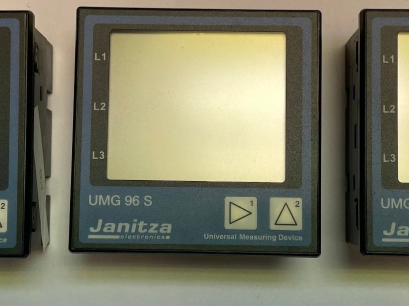 Misurare: 1 Stück Powermeter UMG 96S Janitza 52.13.017 – Usato da Hinwil venduto da ilon13 2
