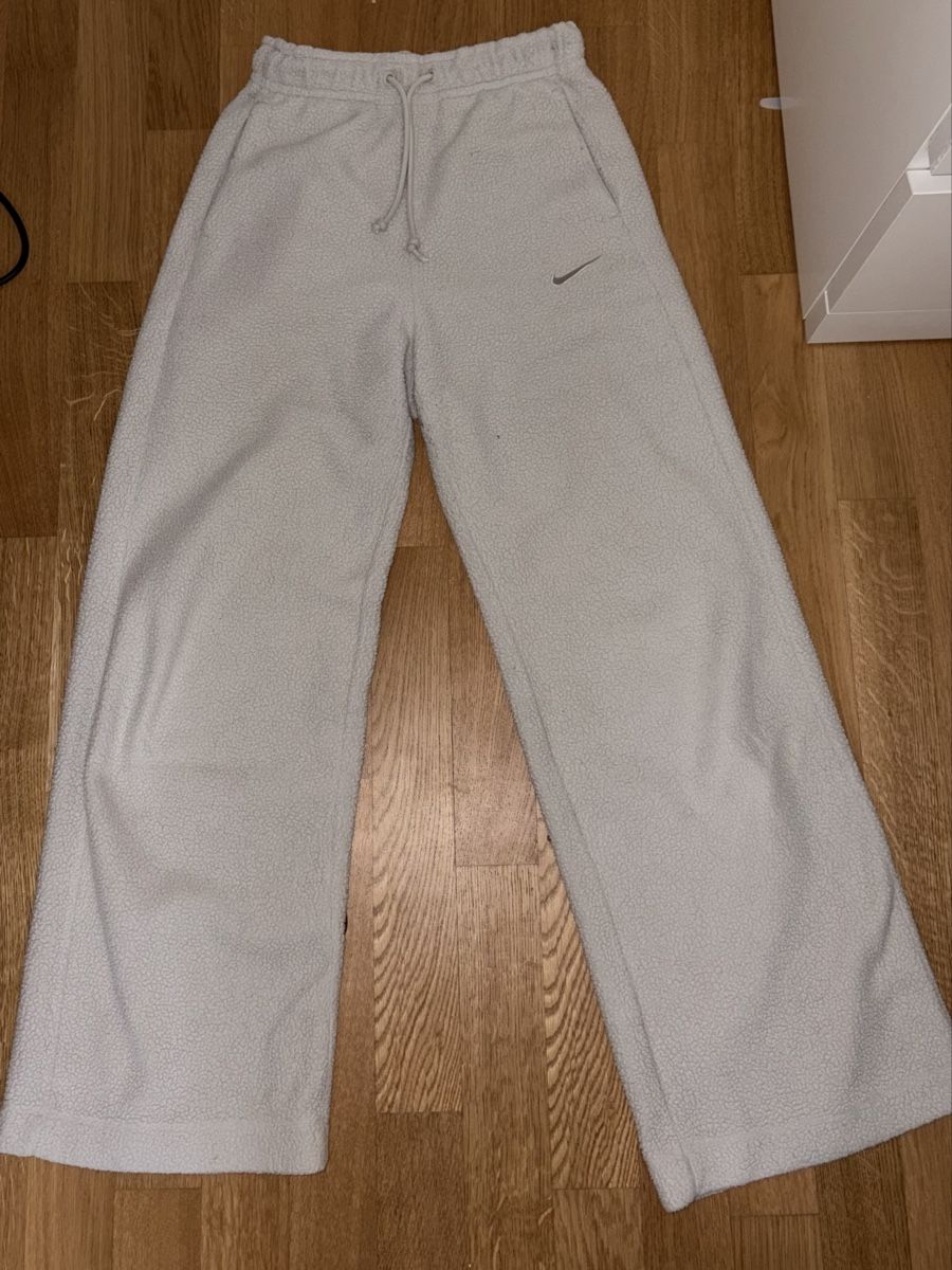 Nike Lots de vêtements: Nike Trainer Set – Neuf (Voir description) à Spiez par deborahsarahhh 2