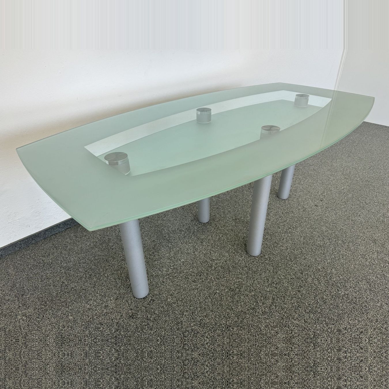 Tavoli: Top Design Clear Sitzungstisch – Usato da Schönenwerd venduto da mcofficeshop 1
