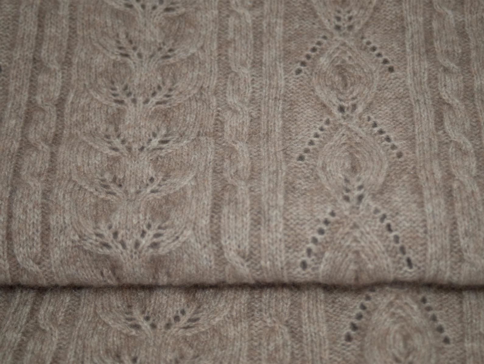 Foulard & Sciarpe: Possum Schultertuch beige Ajour – Nuovo e nell'imballaggio originale da Zollikofen venduto da marys-choice 1