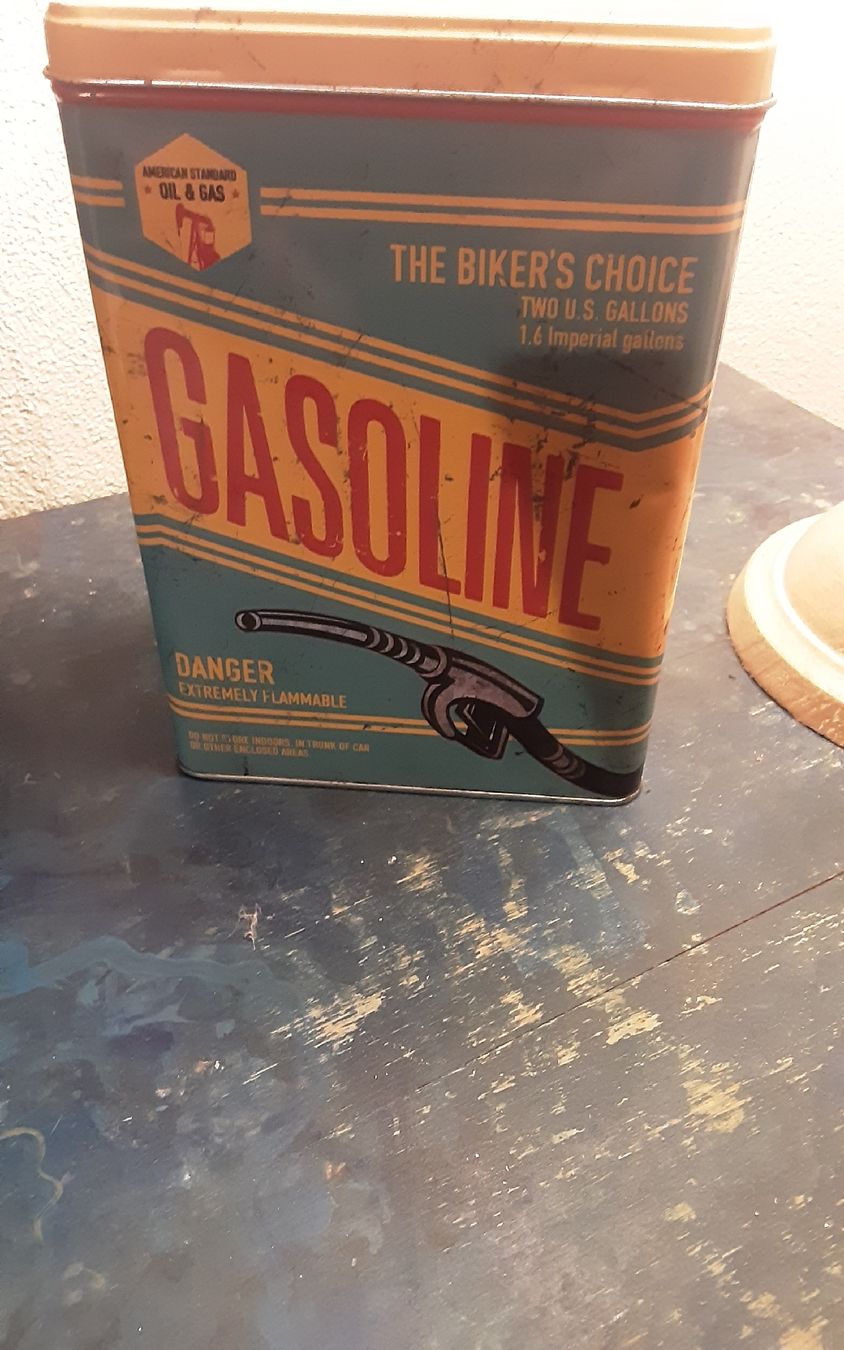 Barattoli: Emaille Gasoline Dose – Usato da Ambrì venduto da Maerz87