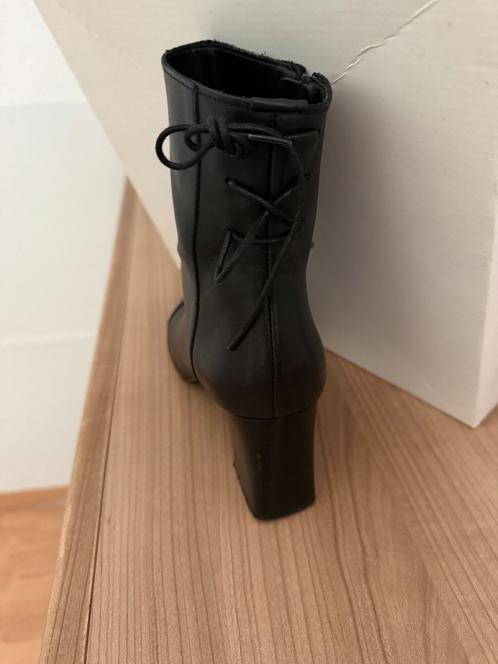 Chaussures femmes: Damen-Lederstiefeletten – D'occasion à luzern par Zazari 2