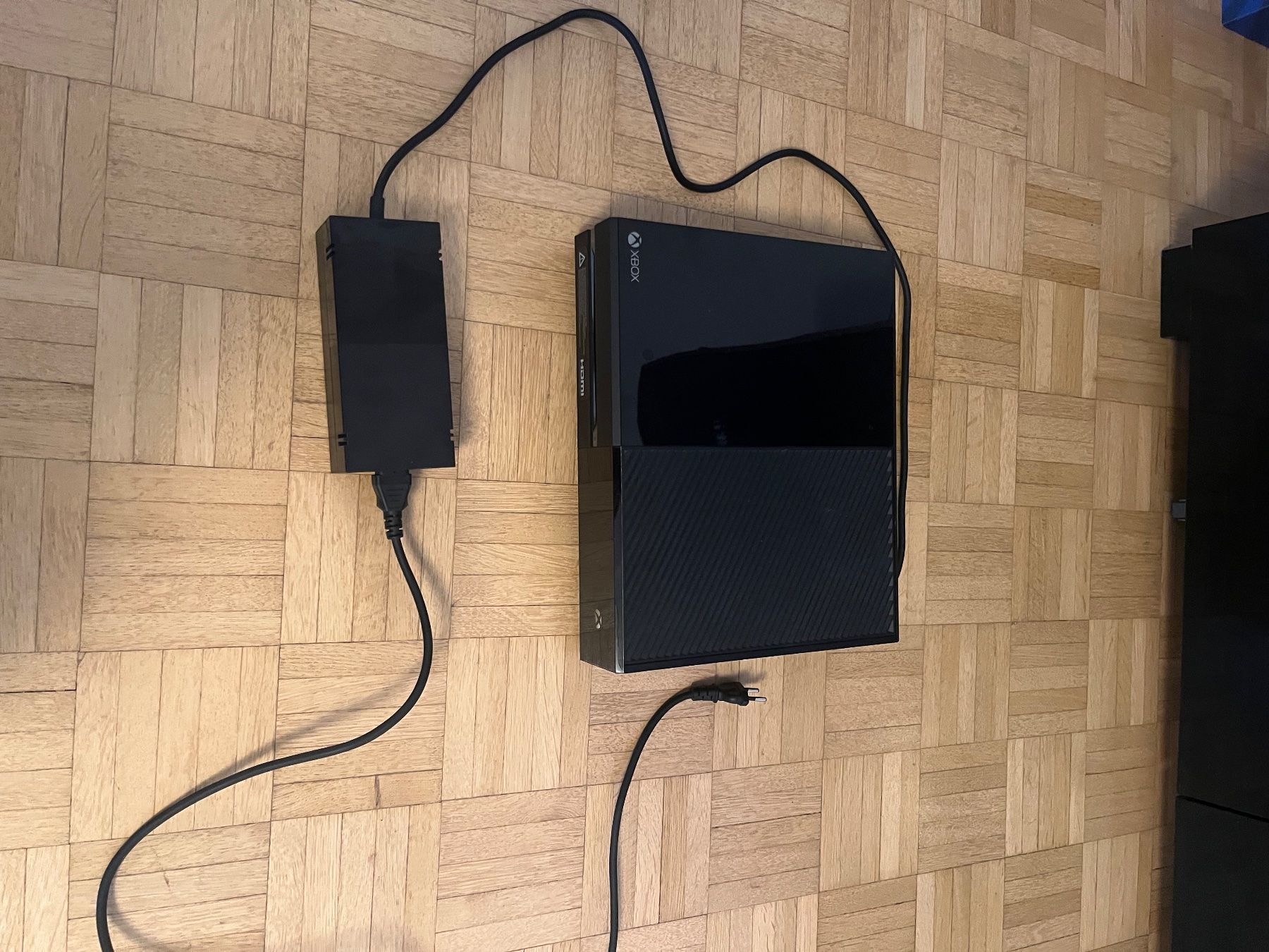 Microsoft Consoles: Xbox One inkl. Netzteil – D'occasion à Weinfelden par Trikntrik 1