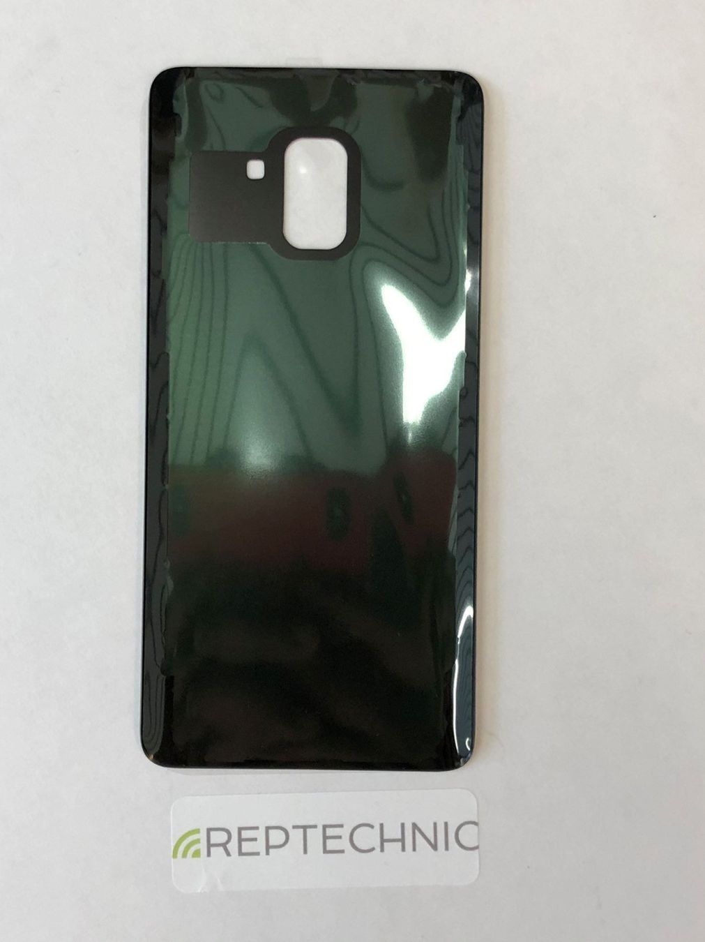 Samsung Telefoni cellulari / Smartphones: Samsung Galaxy A8 Plus 2018 Akkudeckel – Nuovo e nell'imballaggio originale da bern venduto da reptechnic 1