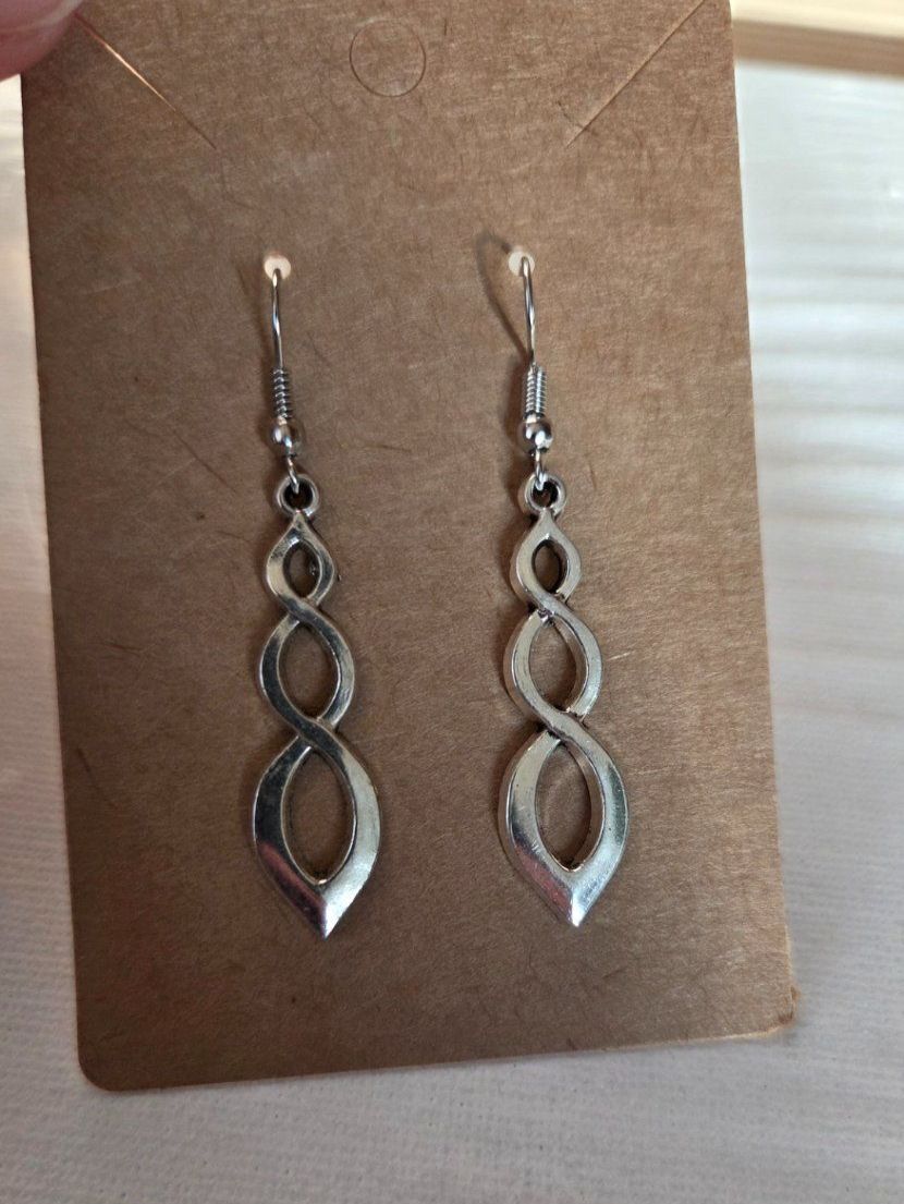 Orecchini pendenti & Orecchini a lobo: Ohrringe Modeschmuck Boho Style silberfarben NEU – Usato da Weggis venduto da Leeclipse