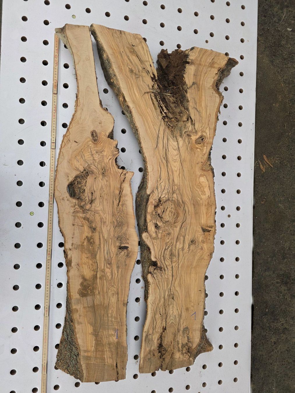 Articoli in legno: Bretter Olivenholz 80mm – Nuovo (secondo la descrizione) da Hinterforst venduto da Sonne2004