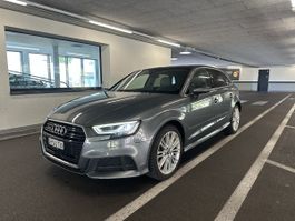 AUDI A3 Sportback 2.0 TDI Sport quattro frisch MFK/Service