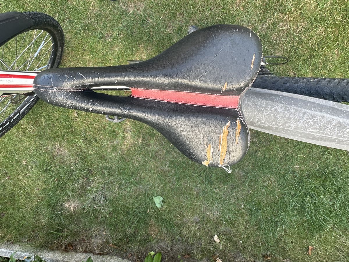 Specialized Velos: Specialized Hardrock Mountainbike – Gebraucht aus Riehen von Tignanello1 7