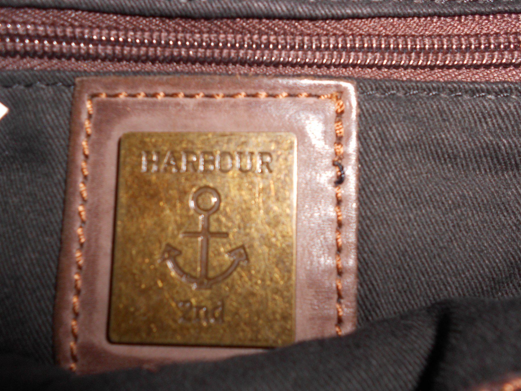 Taschen für Damen: Kleine, elegante Echtleder Handtasche von Harbour – Gebraucht aus Zollikofen von Flavabana 4
