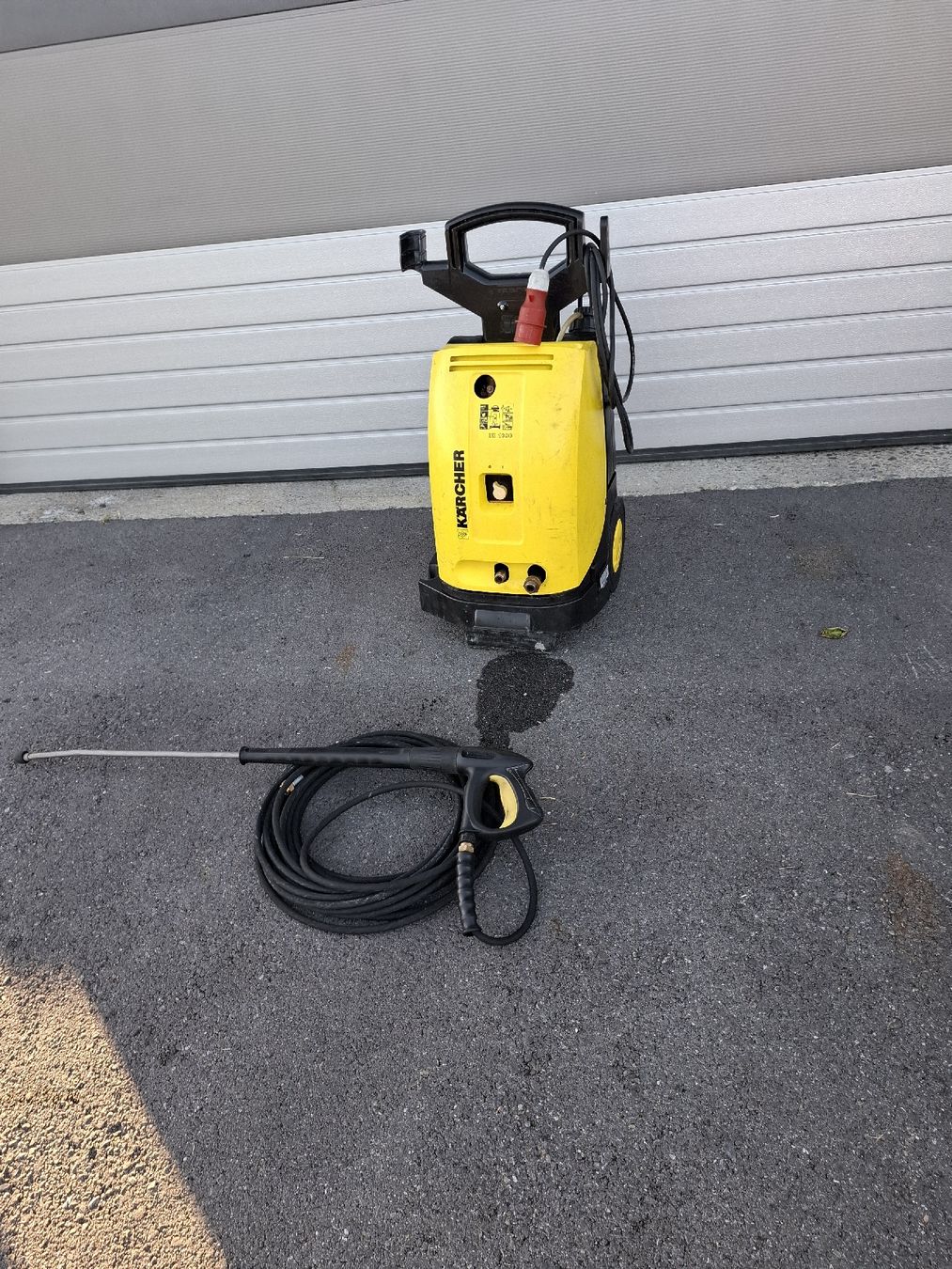 Kärcher Nettoyeurs à haute pression: KÄRCHER HD 1090 – D'occasion à Emmenbrücke par dsn15
