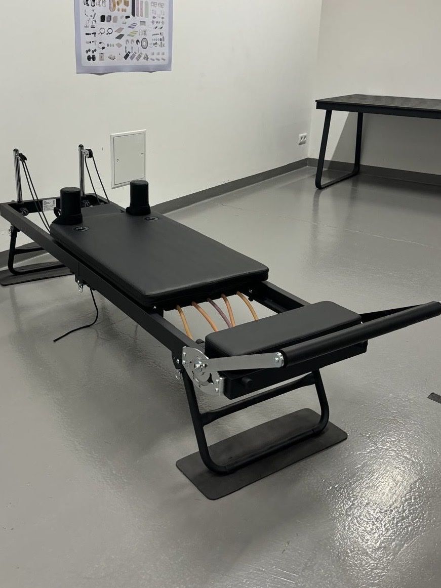 Aldi Hometrainer: Reformer Pilates  – Neu (gemäss Beschreibung) aus Zürich von dew_976t