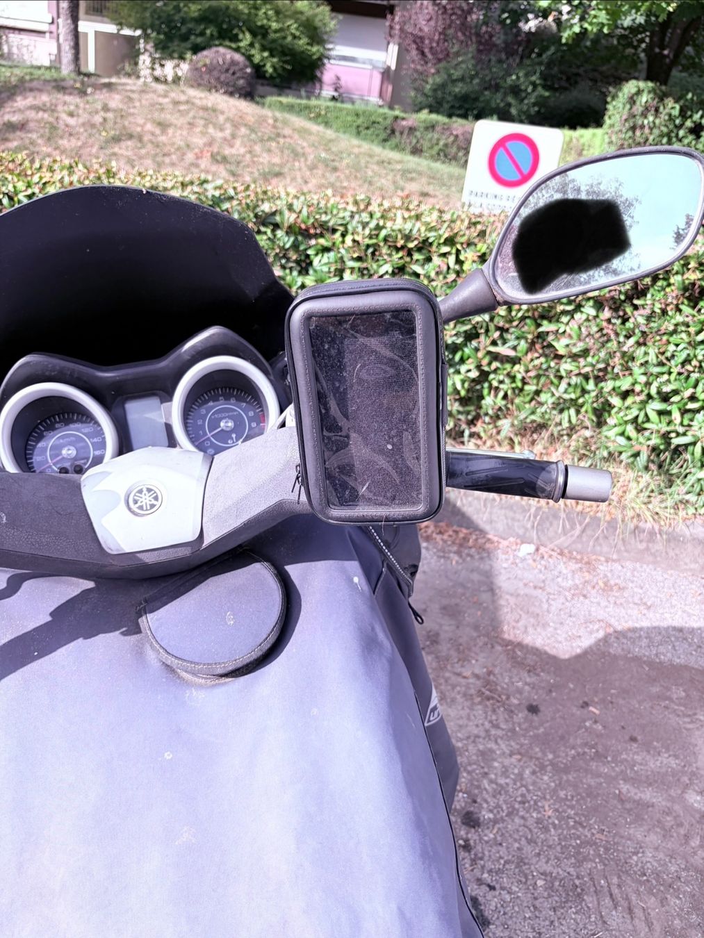 Yamaha Scooter: A vendre YamahaYP 250RA Xmax – Usato da Genève venduto da gal_fb9n 4